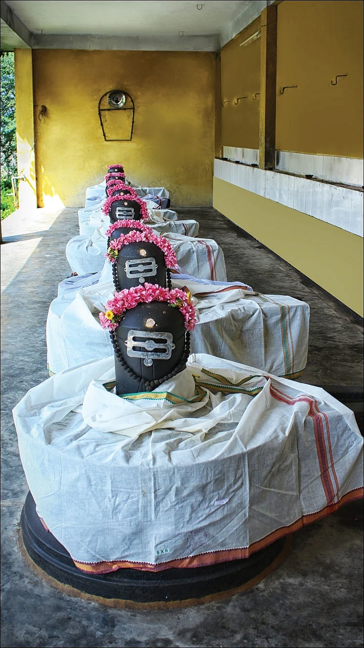 குறை தீர்க்கும் கோயில்கள் - 12 - ஊனம் தீர்க்கும் கூனஞ்சேரி!