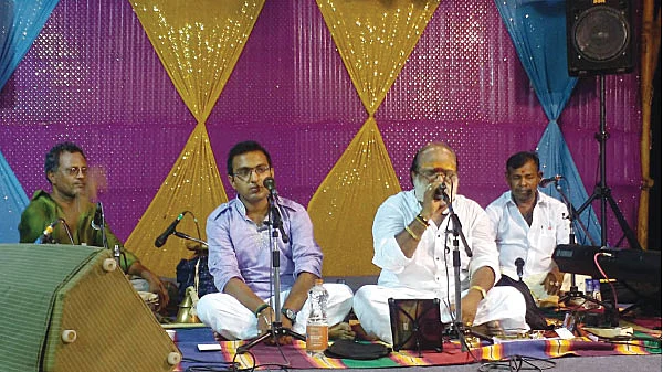 சென்னையில் படிபூஜையும் - ஐயப்ப தரிசனமும்!