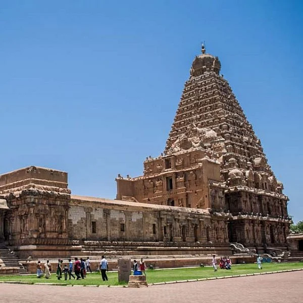 தஞ்சை பெரியகோயில்