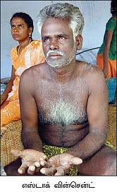 வெறிபிடித்த மணல் கொள்ளையர்....பறிபோன இளைஞனின் உயிர் !