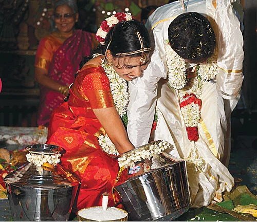 வருங்கால கணவர் இப்படித்தான்!
