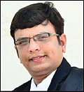 இனி உன் காலம் - 14 - ஒரு வழிப் பாதை!