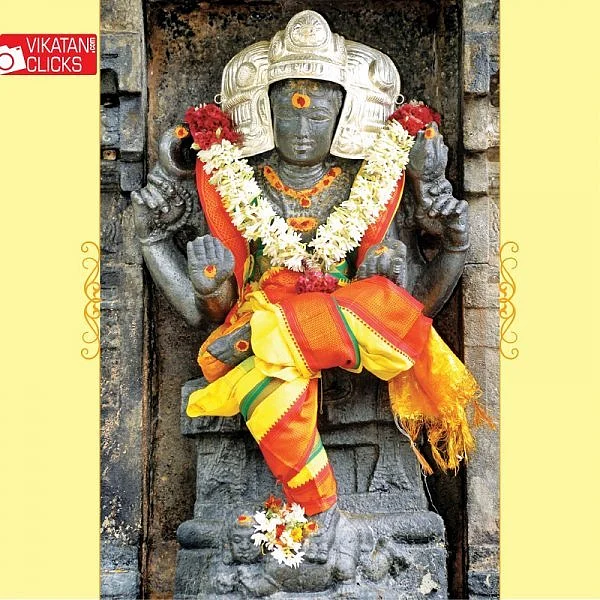 ஈஸ்வரனின் திருவடிவம், ஆதி ஆசிரியன் ஸ்ரீதட்சிணாமூர்த்தியின் மகிமைகள்! #VikatanPhotoStory