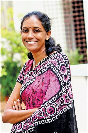 10/10 பத்துக்குப் பத்து!