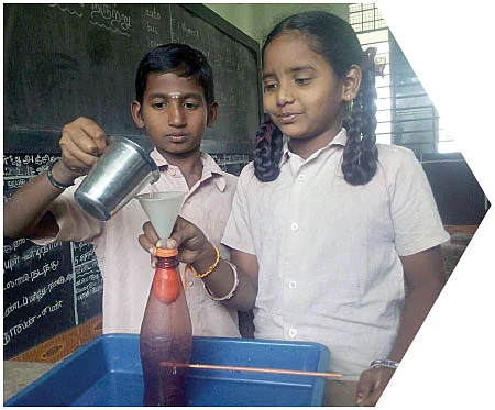 பாட்டில் நீரூற்று செய்யலாமா?