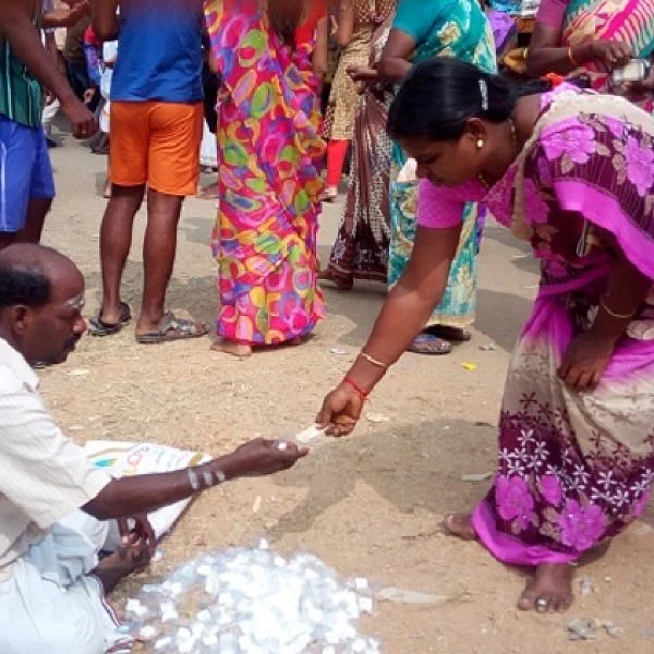 420 டன் பெருமாள் சிலை பெங்களூர் செல்வதில் தடைகள் ஏன்?