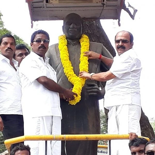 ’ஜெயலலிதாவைக் கண்டுகொள்ளாத பச்சைமால்’ - குமரி மாவட்ட அ.தி.மு.க-வில் சலசலப்பு