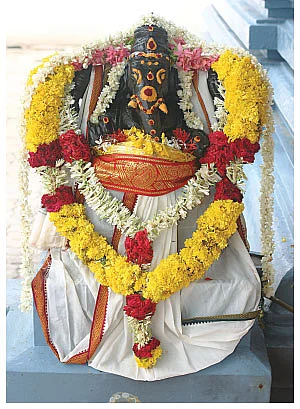 கடன் தீர்க்கும் ஸ்ரீதோரண கணபதி!
