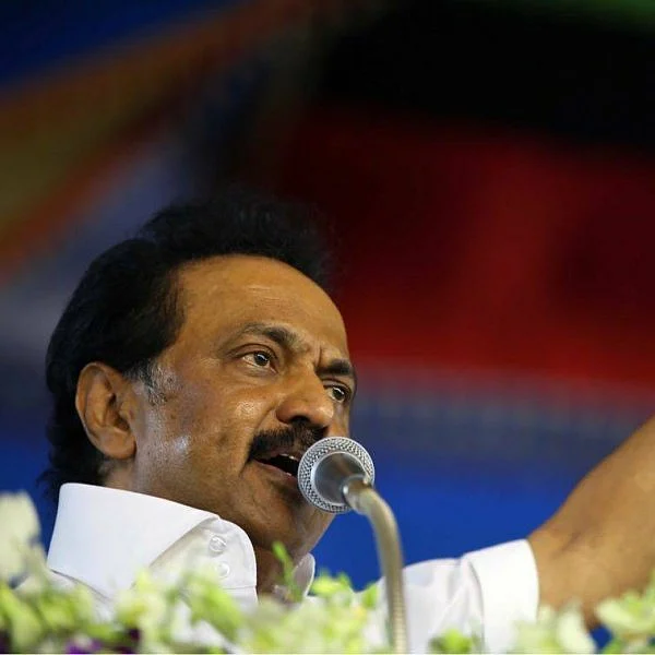 ''தலைகுனிவு; அவமானம் - இரட்டைக்குழல் துப்பாக்கி..!'' போட்டுத்தாக்கும் மு.க.ஸ்டாலின்