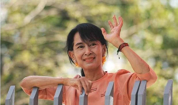 நம்பிக்கை நாயகி ஆங் சாங் சூ கி பிறந்த தின சிறப்பு பகிர்வு...