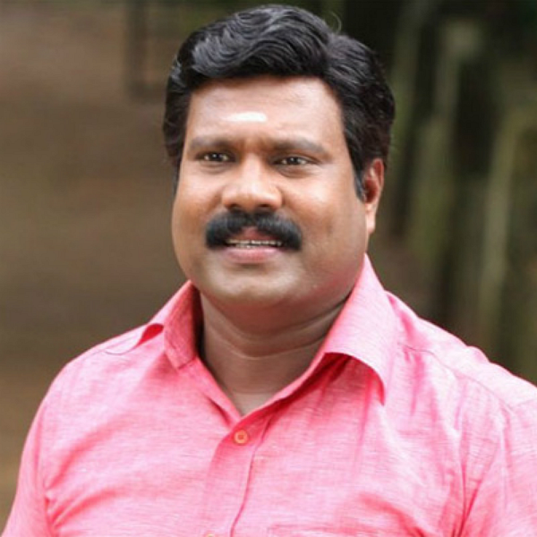 கலாபவன் மணி மரணத்தை சிபிஐ விசாரிக்க உத்தரவு! கேரள உயர்நீதிமன்றம் அதிரடி