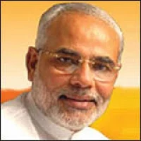 குஜராத் தேர்தல்: மோடியை எதிர்த்து போலீஸ் அதிகாரி மனைவி போட்டி!
