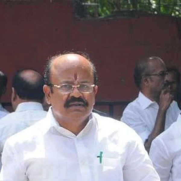 அமைச்சர் உடுமலை ராதாகிருஷ்ணனை திடீரென நீக்கிய பின்னணி என்ன?