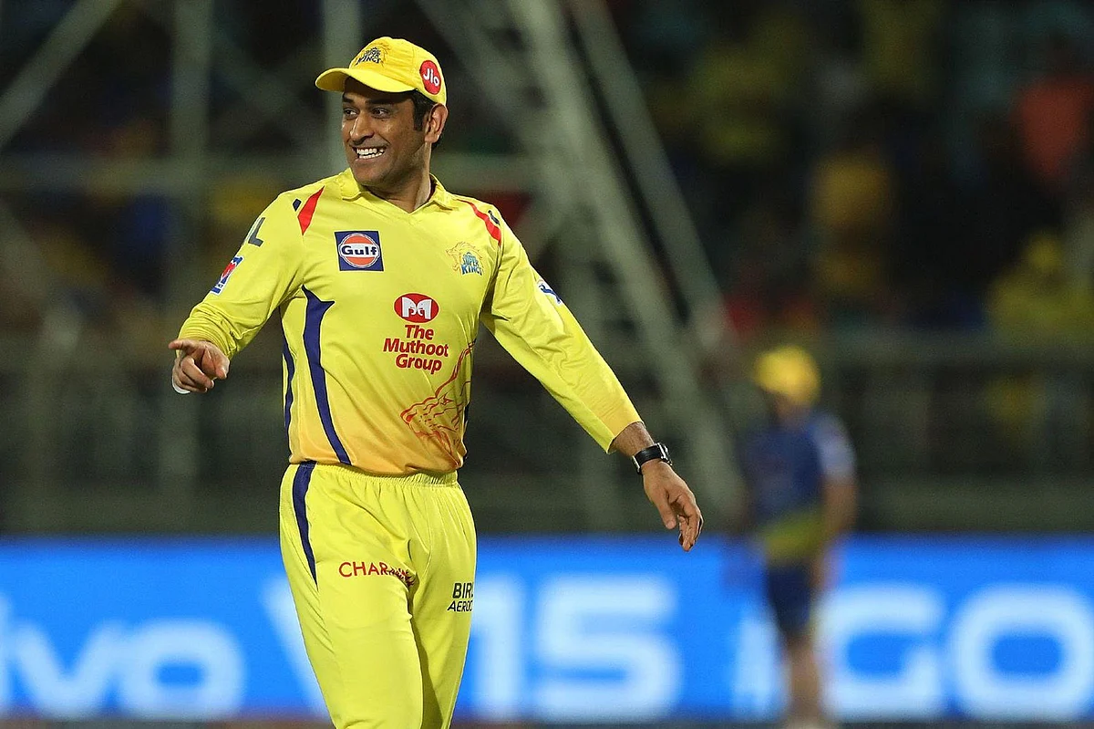 `தல'க்குக் கைகொடுத்த பூ; டாடிஸ் ஆர்மி vs கிட்ஸ் ஆர்மி! - #CSKvsDC டாஸ் சுவாரஸ்யங்கள்
