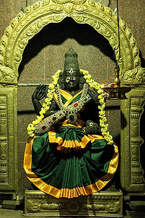 முப்பெருந்தேவியர்