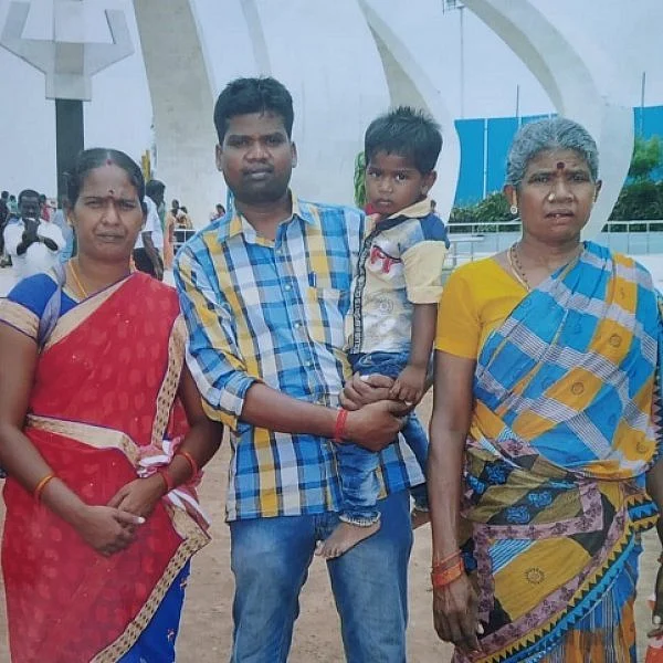`மனைவி மாசமா இருக்கா; சிவசந்திரன் இறந்ததை எப்படிச் சொல்வோம்!'- குடும்பத்தினர் கண்ணீர்
