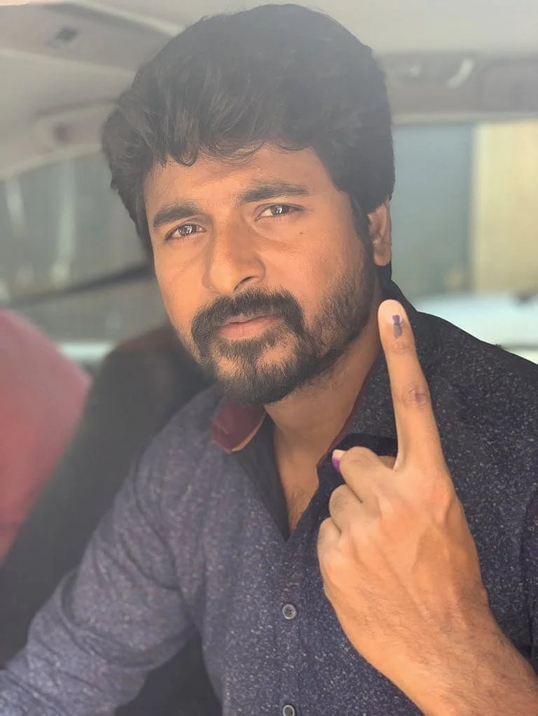`2 தேர்தலா இங்கதான் ஓட்டு போட்டேன்; ஆனா இப்போ லிஸ்ட்ல பேர் இல்லனு சொல்றாங்க” - ரோபோ ஷங்கர்