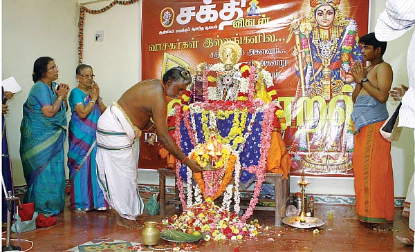 வேலிருக்க பயமேன்..!