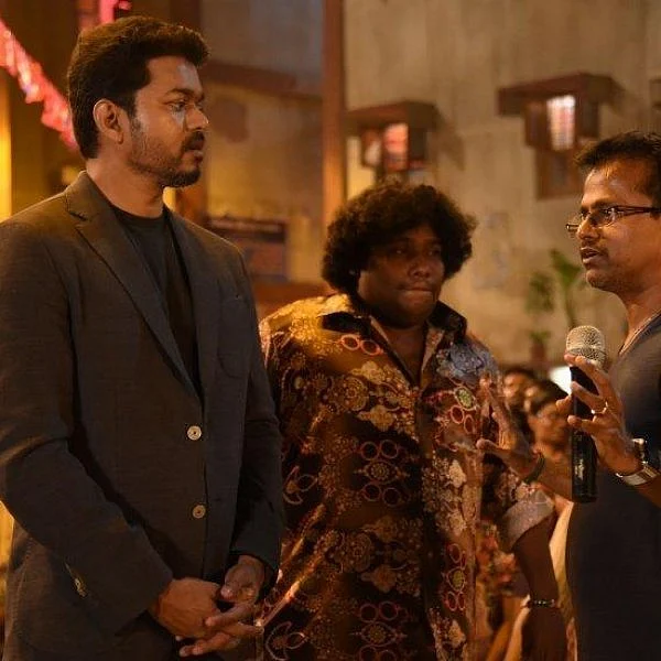 `மூன்று மாற்றங்கள்!’ - சர்காருக்கு இரண்டாவது சென்சார் #Sarkar