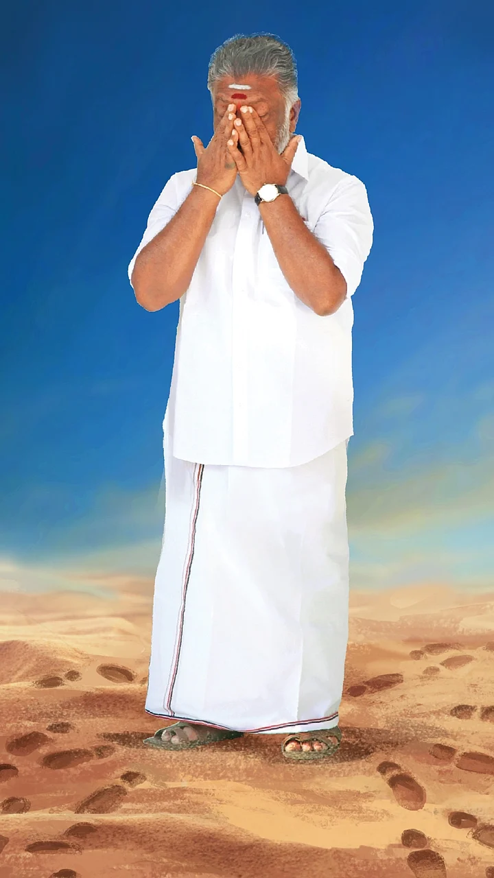 மிஸ்டர் கழுகு: கூடாரம் காலி! - பன்னீருக்கு வெந்நீர் ஊற்றும் எடப்பாடி...