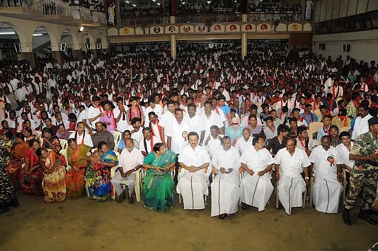 சசிகலா புஷ்பா விவகாரம்: ஸ்டாலின் 'பஞ்ச்'