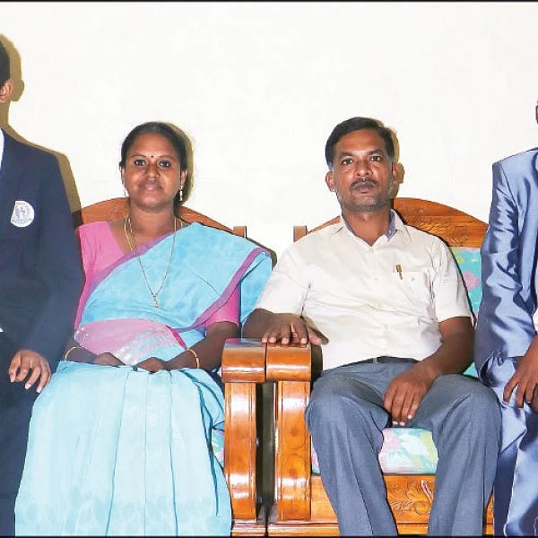 “சயின்டிஸ்ட் ஆகணும்!” - மாணவன் நித்தியன்