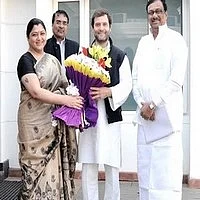 ராகுல் காந்தியைச் சந்தித்தார் நடிகை குஷ்பூ!