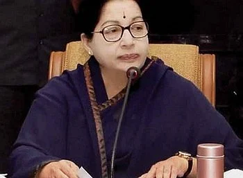 ஈரான் சிறையில் அடைக்கப்பட்ட 44 தமிழக மீனவர்களுக்கு தலா ரூ.5 லட்சம்: ஜெ. உத்தரவு!