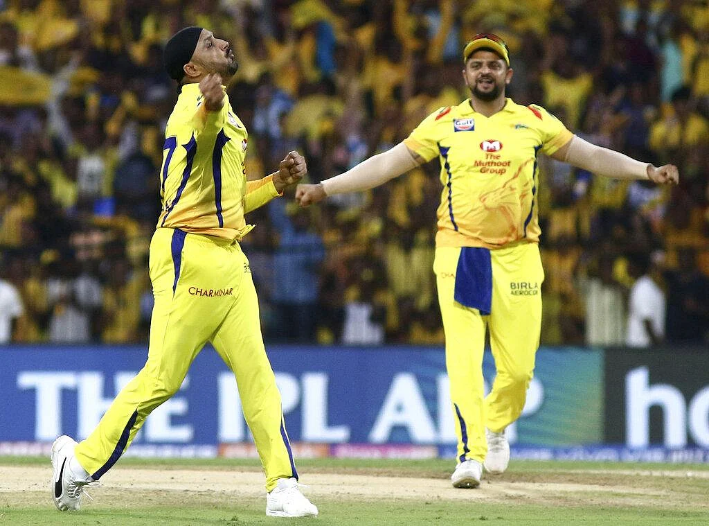 தப்பாகுமா தோனி கணக்கு... மேட்ச்சை மாற்றிய ஐந்து ஓவர்கள்! #CSKVsKIXP