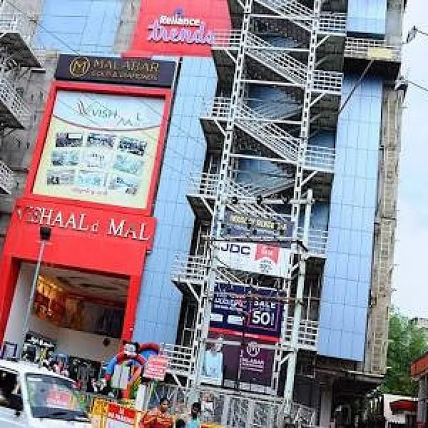 'பாதுகாப்பு வசதி ஏதுமில்லை'- கலெக்டர் அறிக்கையால் மதுரை விஷால் மால் மூடப்படுமா?