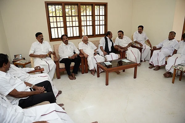 பரபரப்பான அரசியல் சூழல்... ம.தி.மு.க. உயர்நிலைக்குழு ஆலோசனை