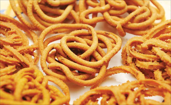 ஆறாம் திணை