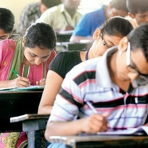 கட்டணம் ரூ.1,400 - நீட் தேர்வுக்கு இன்று முதல் விண்ணப்பிக்கலாம்!