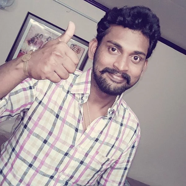 'பரணியைத் தனிமையில் தவிக்கவிட்டனர்!' - பிக் பாஸ் மீது பாயும் இயக்குநர்