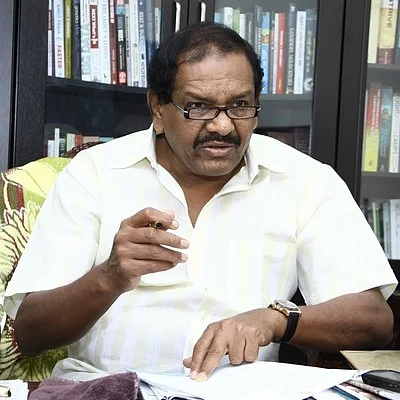 'கலைஞரை விமர்சிப்பதை சகித்துக் கொள்ள முடியாது...! ' -பரபரக்கும் பீட்டர் அல்போன்ஸ்