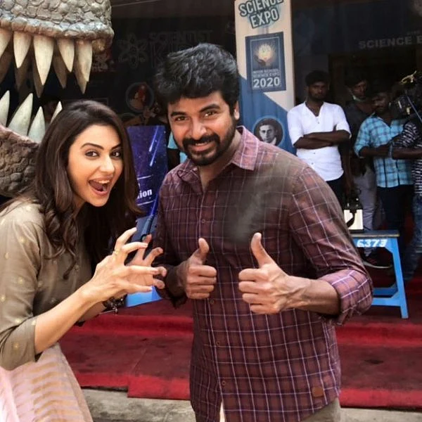 ’நாலாவது ஷெட்யூல் ஆரம்பிச்சாச்சு; இன்னும் மூணு ஷெட்யூல் இருக்கு!’ - #SK14 அப்டேட்ஸ்