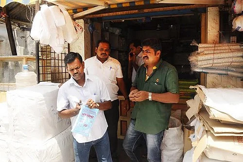 பிளாஸ்டிக் பைகளை பயன்படுத்துகிறீர்களா... எச்சரிக்கை!