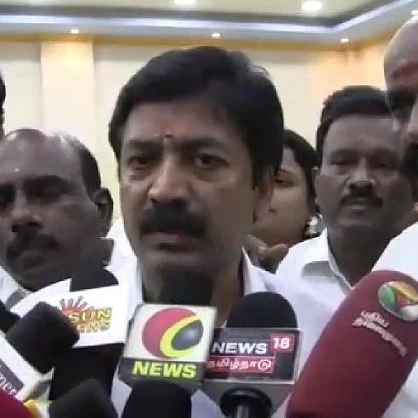 `நடிகர் விஜய், தயாரிப்பாளர் மீது சட்டப்படி நடவடிக்கை!’ - அமைச்சர் சி.வி.சண்முகம் #Sarkar