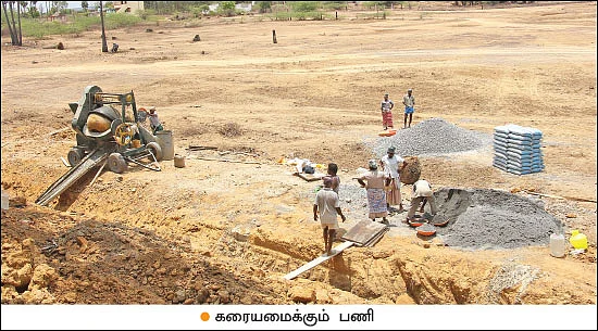 நிலம்... நீர்... நீதி! - கரையில் கல் பதிக்கும் பணிகள்... உற்சாகத்தில் விவசாயிகள்..!