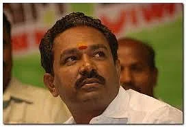 ` மரியாதையை இழக்க முடியாது!' - அ.தி.மு.க-வில் இணைந்த அ.ம.மு.க முக்கியப் புள்ளி