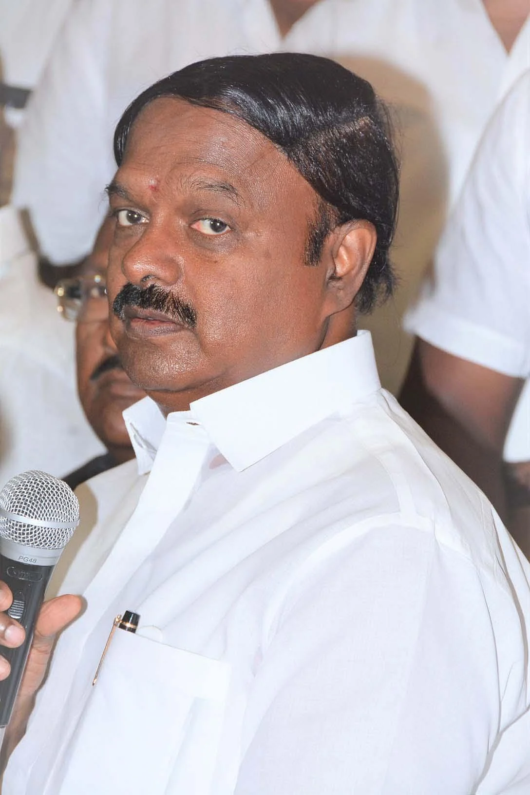 `எப்படியோ, வேலூரில் தேர்தல் நடக்கல... நான் தப்பிச்சிட்டேன்!’- மகிழ்ச்சியில் ஏ.சி.எஸ்