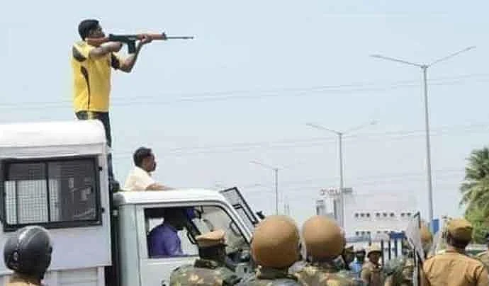 'தூத்துக்குடி துப்பாக்கிச்சூடு' சம்பவத்தில் விகடன் நிருபர்களின் நேரடி கள அனுபவம்...