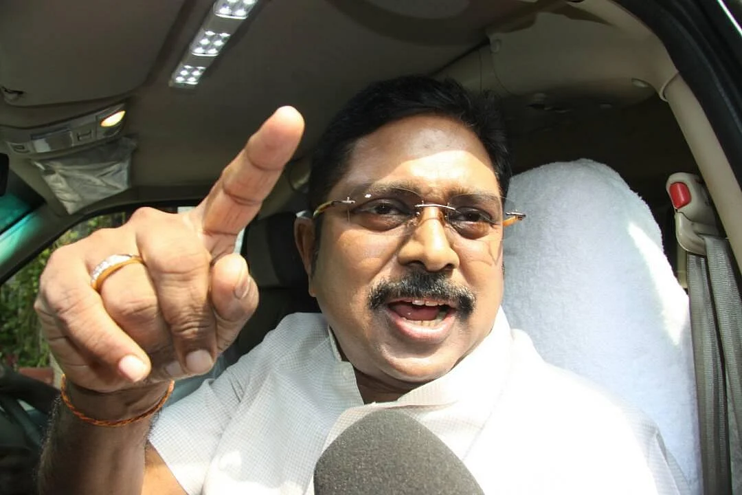 ` மரியாதையை இழக்க முடியாது!' - அ.தி.மு.க-வில் இணைந்த அ.ம.மு.க முக்கியப் புள்ளி