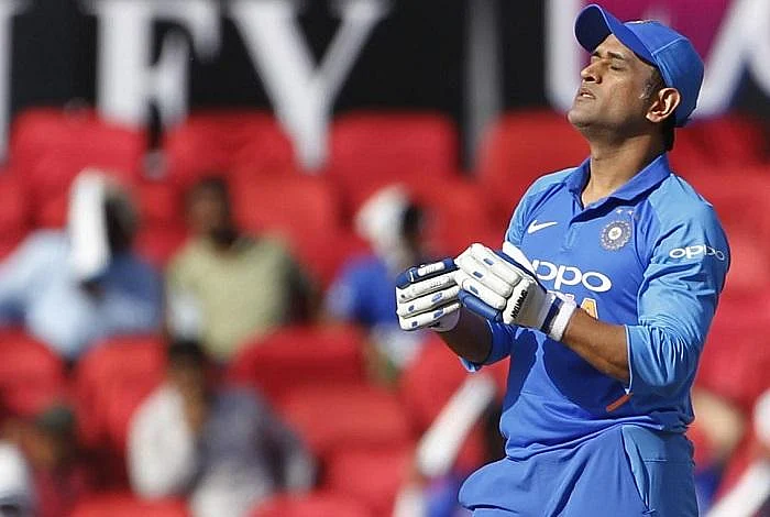 `ஜீனியஸ்' தோனிதான் இந்திய அணியின் துருப்புச் சீட்டு! - பாகிஸ்தான் முன்னாள் கேப்டன் #Dhoni