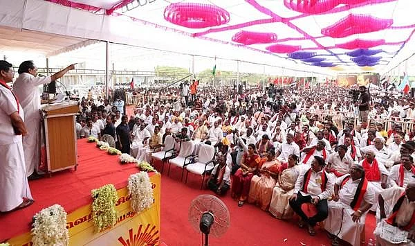 ``ஸ்டாலின் சி.எம்... நான் மினிஸ்டர்!" - உடன்பிறப்புகளை வறுக்கும் தி.மு.க வேட்பாளர்கள்