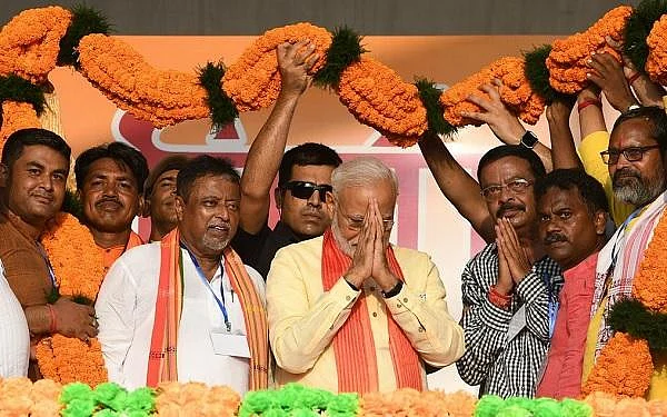 143 பொதுக்கூட்டங்கள்; 1.5 கோடி மக்கள் - மோடியின் 50 நாள் பிரசாரத்தை விவரிக்கும் அமித் ஷா