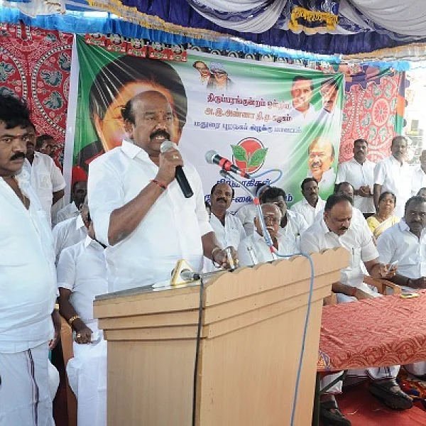 சென்னையில் முகாமிட்டு ஆலோசனை; ராஜன் செல்லப்பாவின் திட்டம் என்ன?