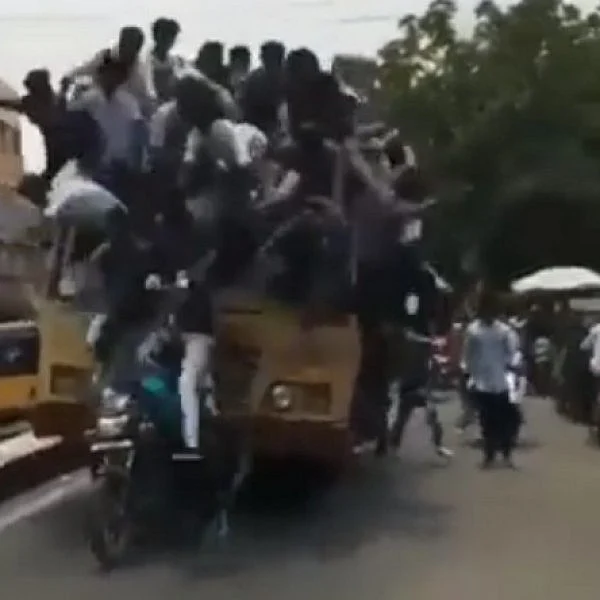 `சடன் பிரேக்’ கொடுத்த பாடம் ! - `தலை'தெறிக்க ஓடிய ரூட்டுத் தலைகள்