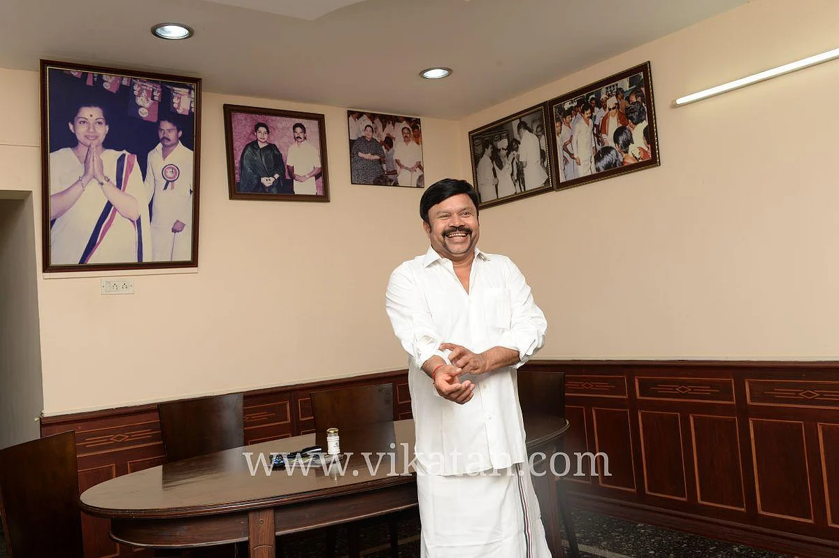 `வழக்கை வாபஸ் வாங்குங்கள்' என்றார் எடப்பாடி! - ராஜன் செல்லப்பாவுக்குக் கரம் நீட்டும் கே.சி.பி