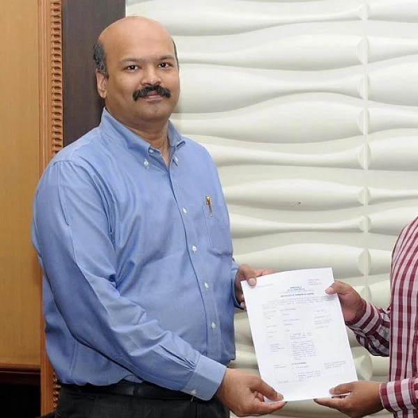மதுரை கலெக்டர் அதிரடி மாற்றம்! - காரணம் என்ன?